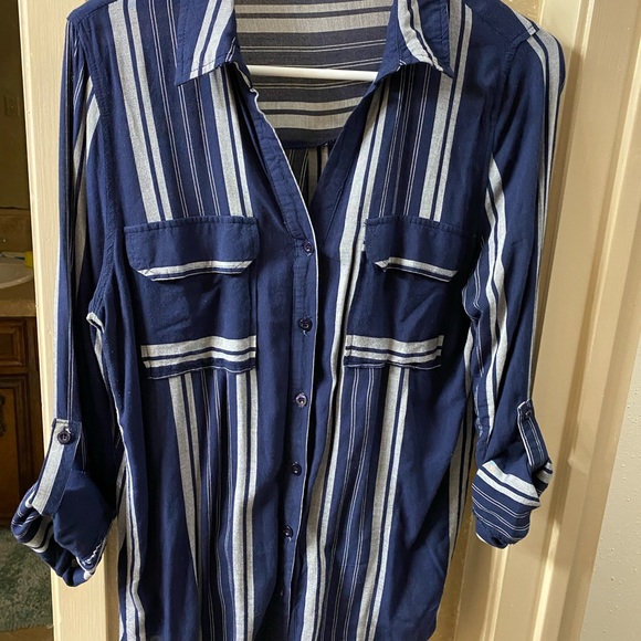 Medium grey and blue striped button down. Rarely worn so condition is excellent. - Picture 3 of 4